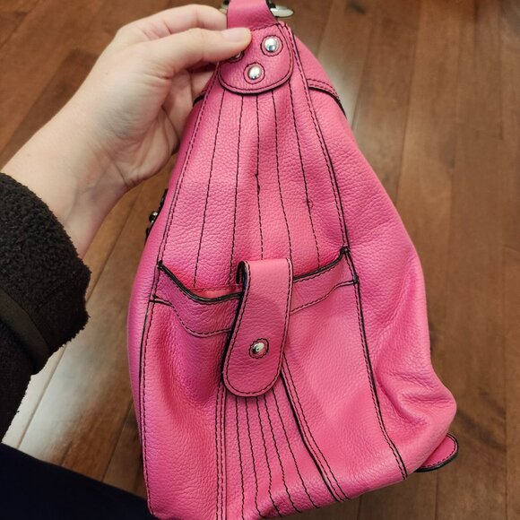 Danier pink leather shoulder bag - Picture 8 of 11